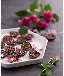 Superfood chocolate hearts