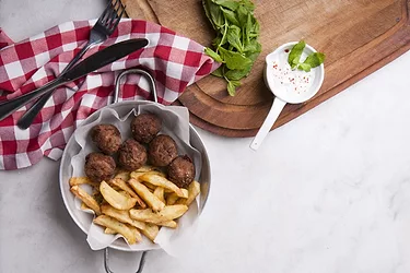 Meatballs potatoes