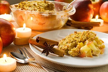 Homey apple crumble