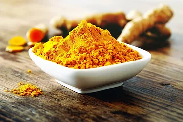 Turmeric powder in bowl