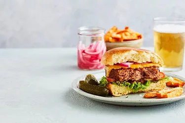Kerry plant protein burger 2 lo res 2682006362 new 01 1