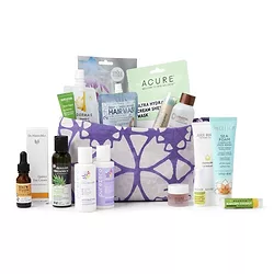 Beauty bag new essentials scaled 1