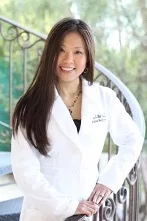 Julie chen 
