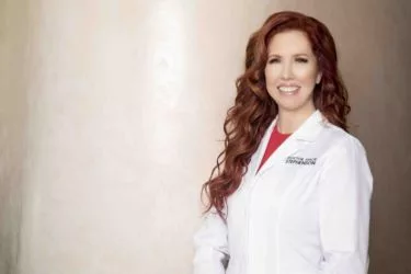 Vibrantdoc dr.stacie headshot