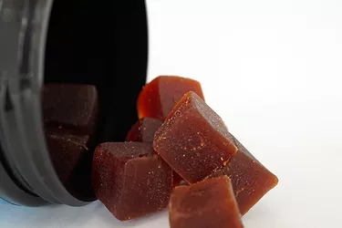 Gummies-GettyImages-1347348223.jpg