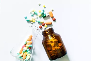 SUpplement-Testing-Quality-GettyImages-1377619907.jpg