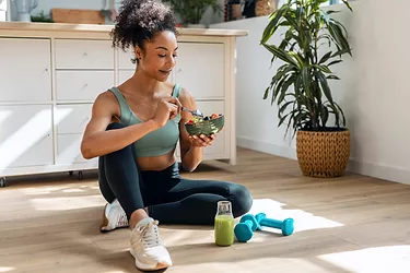 Anti-inflammatory-High-fiber-lifestyle-GettyImages-2155872793.jpeg