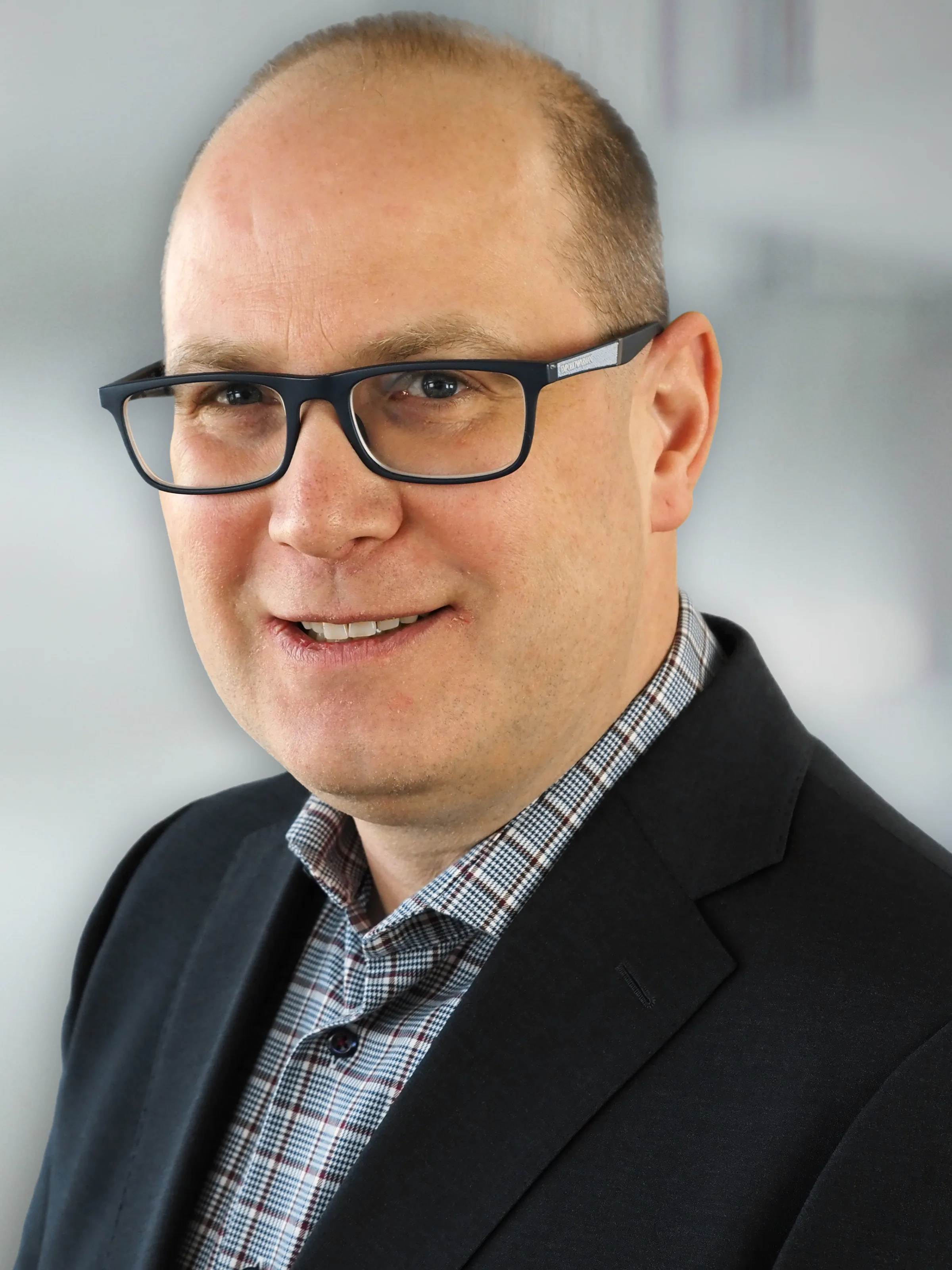 Dr. Torsten Grothe