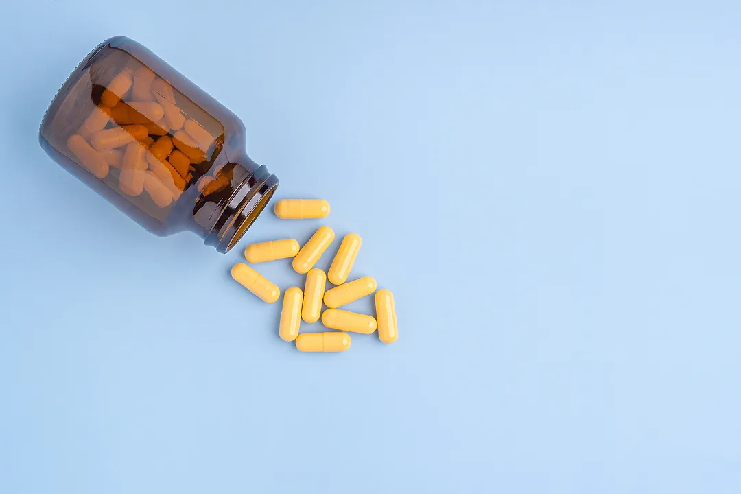 Nutitional-supplements-GettyImages-1445671892.jpg